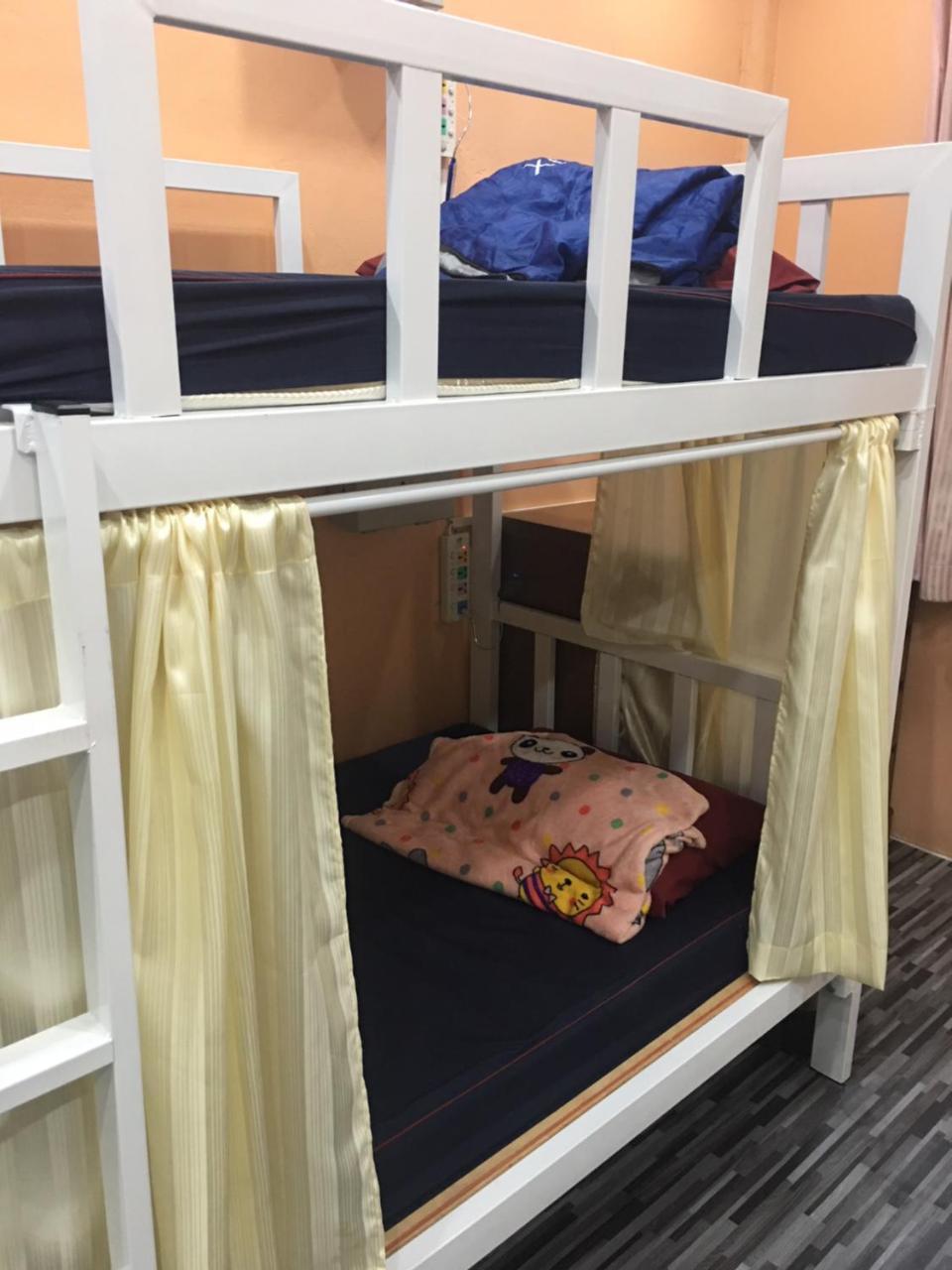 Ama Hostel กรุงเทพมหานคร ภายนอก รูปภาพ